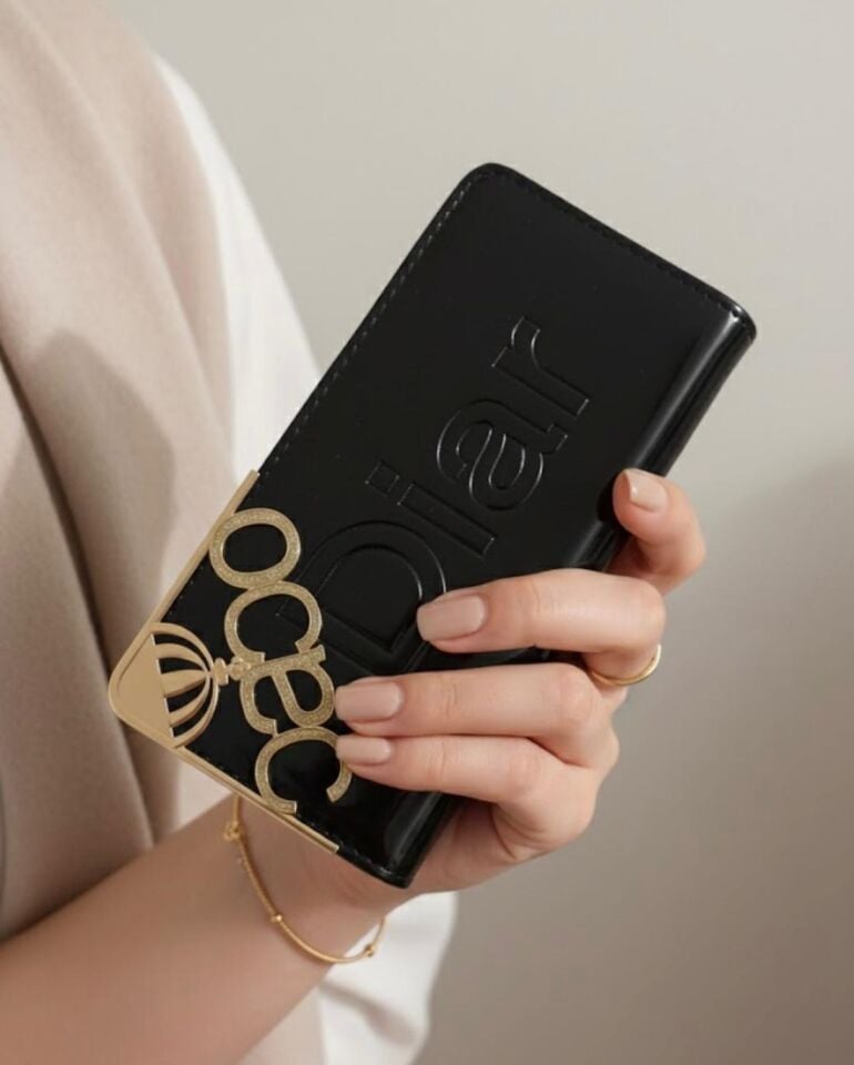Kadın Siyah Gold Detaylı Şık Çanta Cüzdan – Fermuarlı Kartlıklı Model